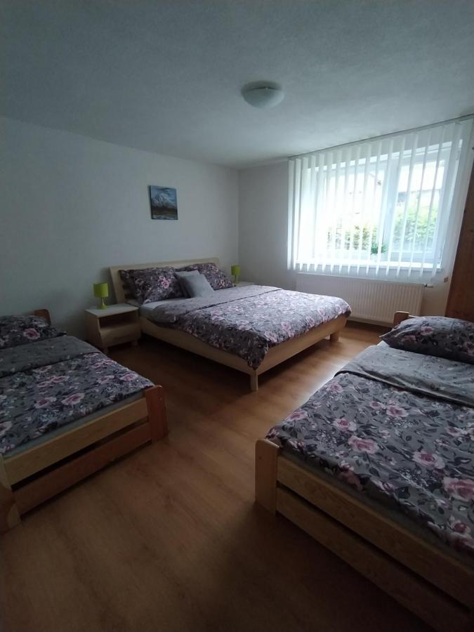 Apartman Karin Huty Dış mekan fotoğraf